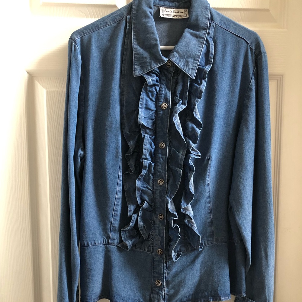 La Lukken Tencel Denim Blouse.